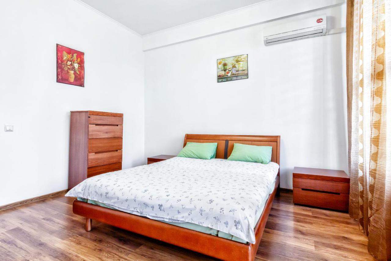 423 Lighthouse Apartments - Traveler'S Choice Almaty Eksteriør bilde